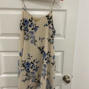 Floral print dress